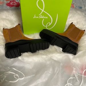 NWT/Box Sam Eldelman Lulia Chesea Boots